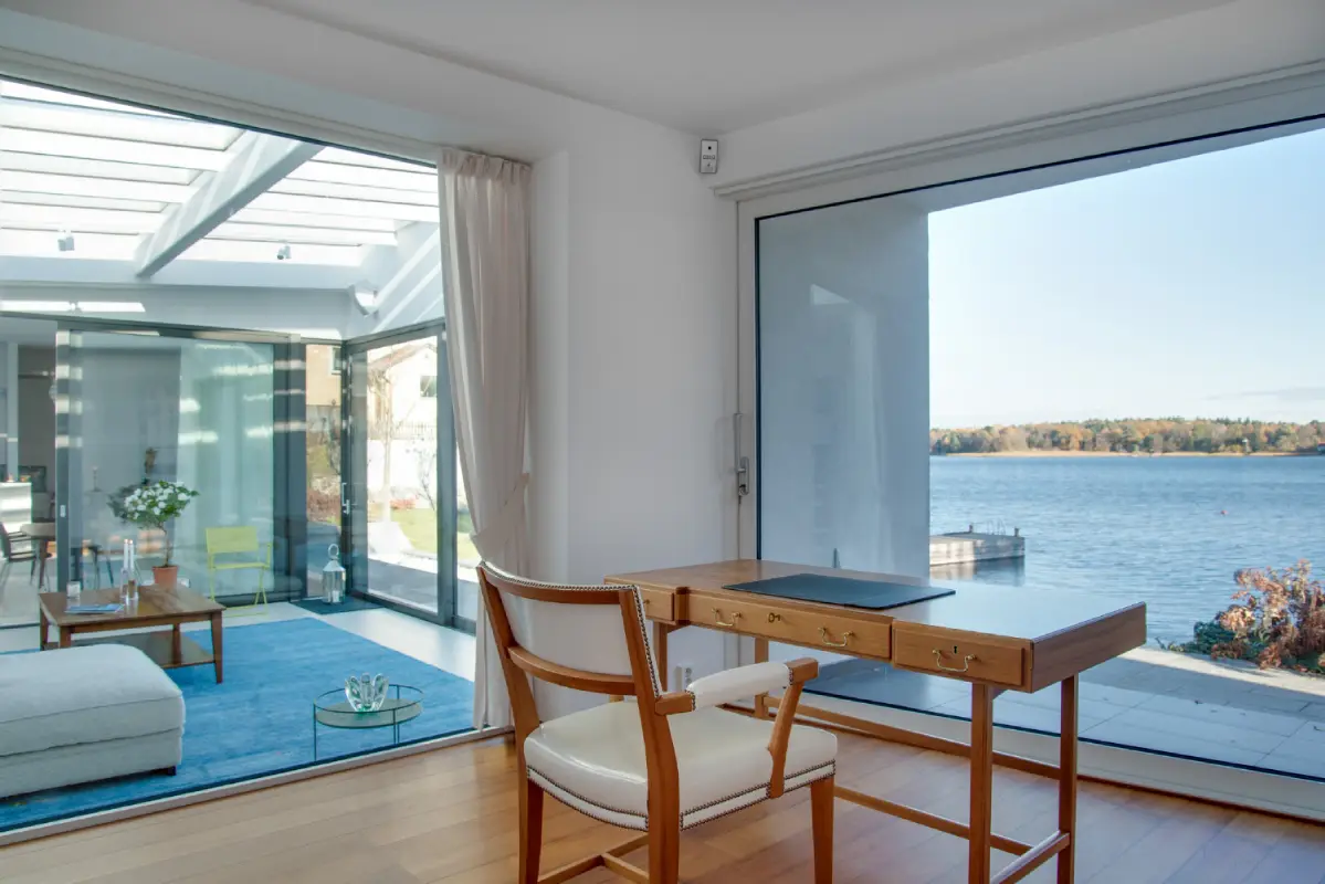 Buying Your First Coastal Home: Key Considerations for a Smooth Experience