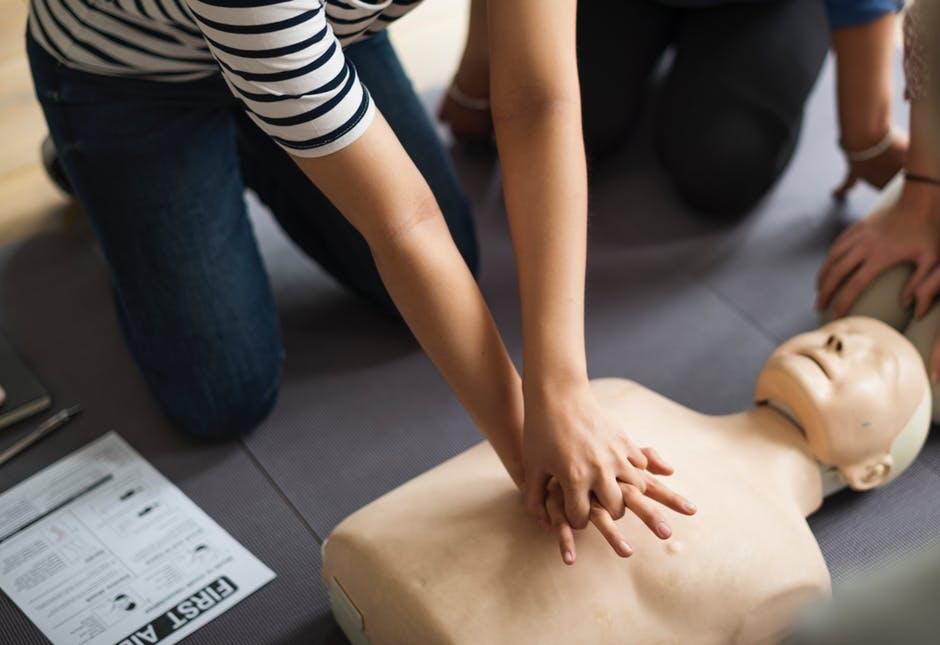 Top Benefits of Getting Certified in BLS Training