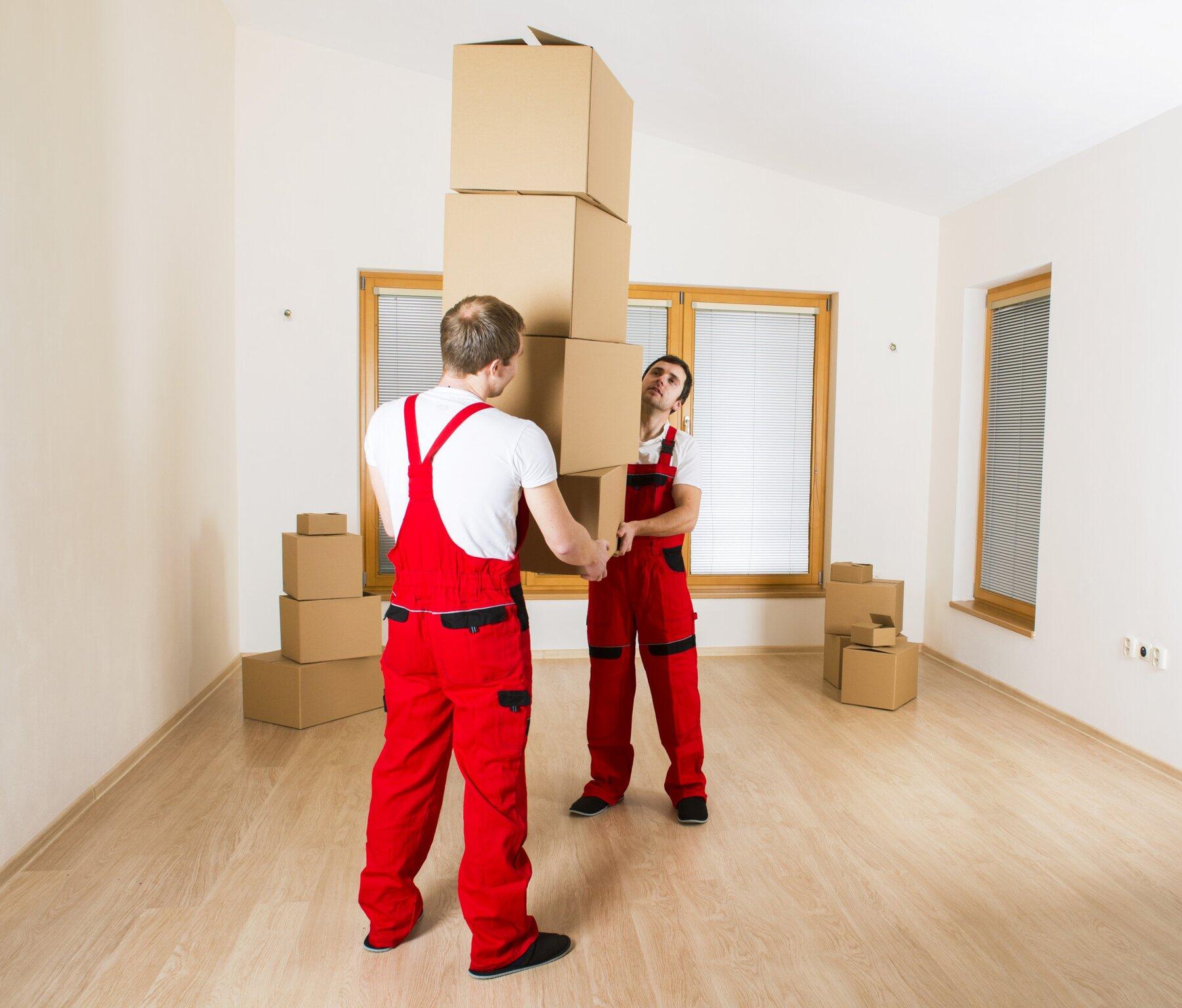 Licensed Moving Company Offering Packing and Transport Services