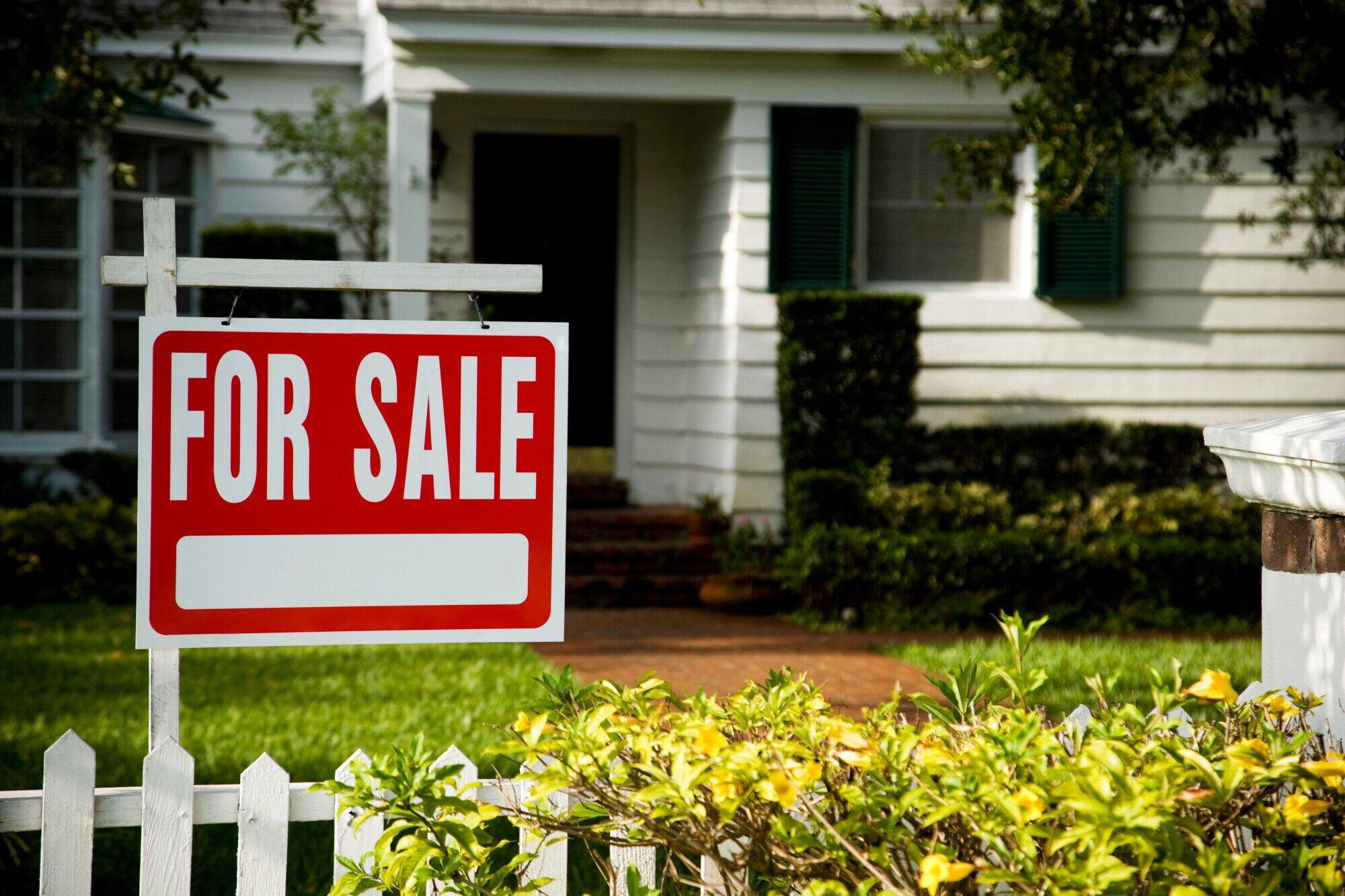 Transform Your Home Sale Experience: Essential Staging Tips